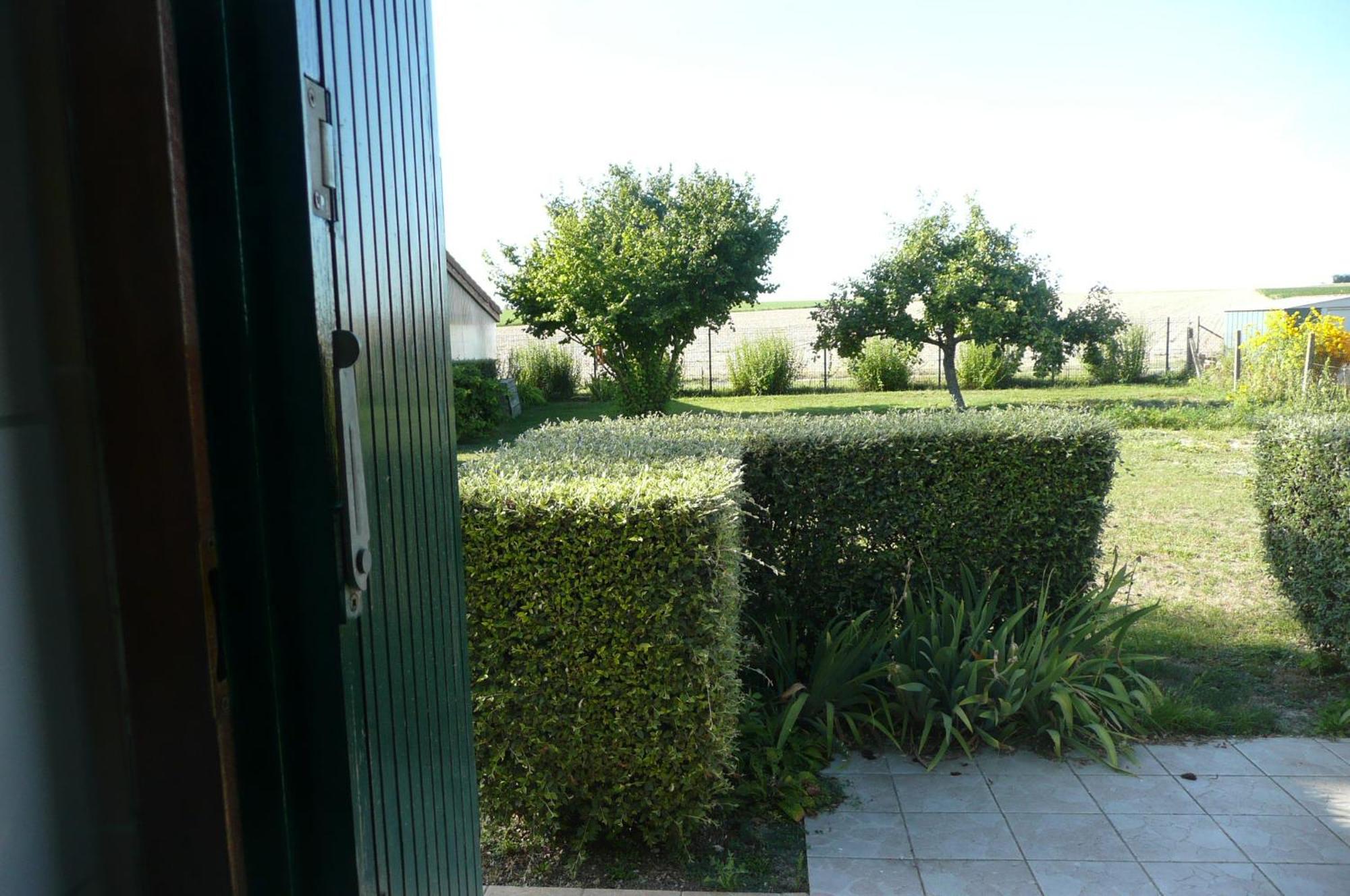 L'Haubette Villa Courtisols Bagian luar foto